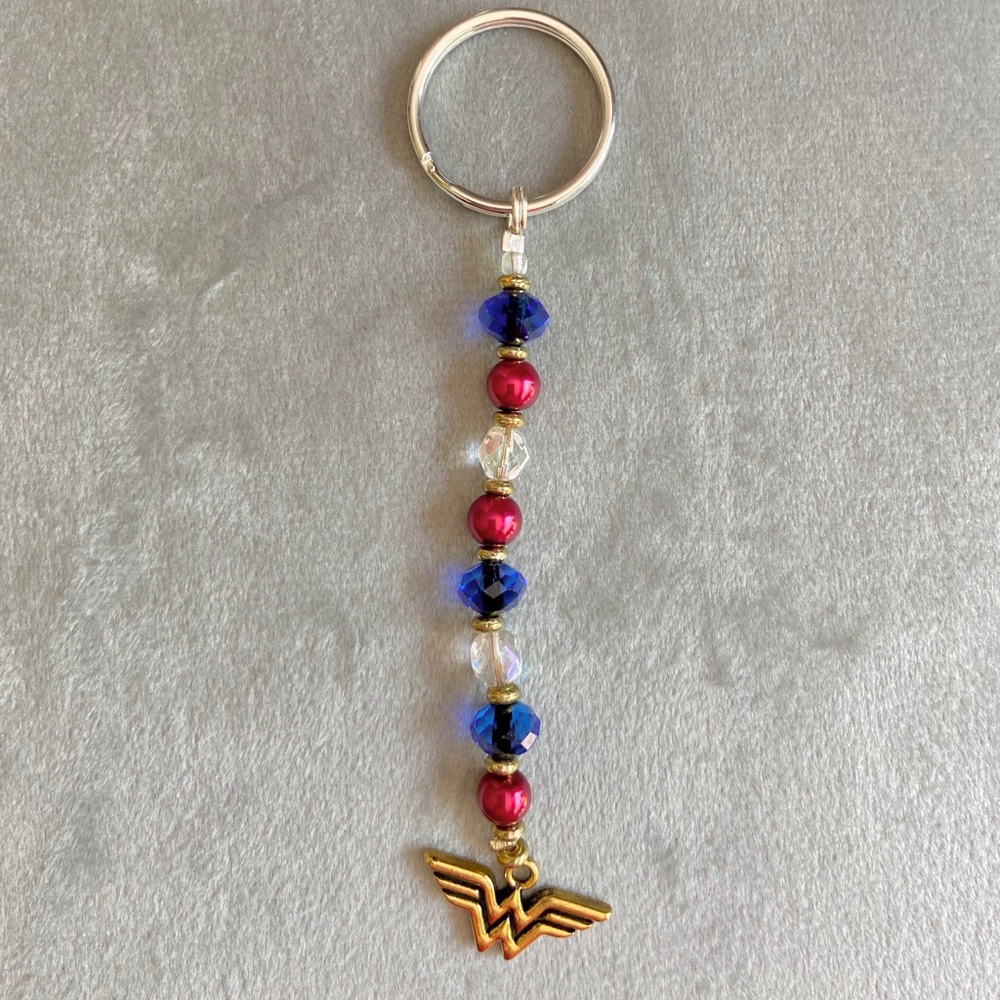 Fun! WONDER WOMAN KEY CHAIN!